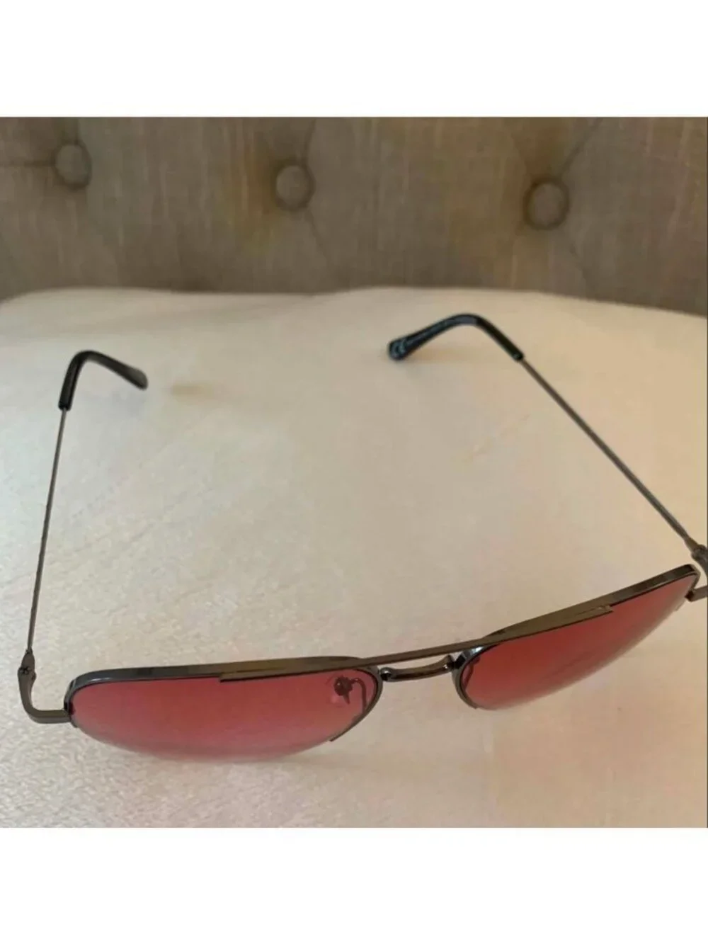 Aviator Style Sunglasses With Black Frame & Pink Gradient Lens Unisex